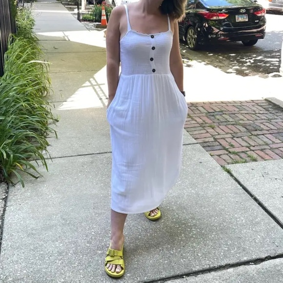 Louna Three Button Midi Dress Size M - Picture 9 of 13